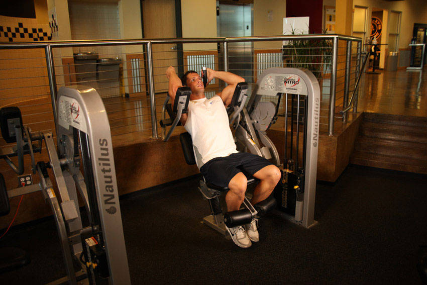 Ab Crunch Machine demonstration