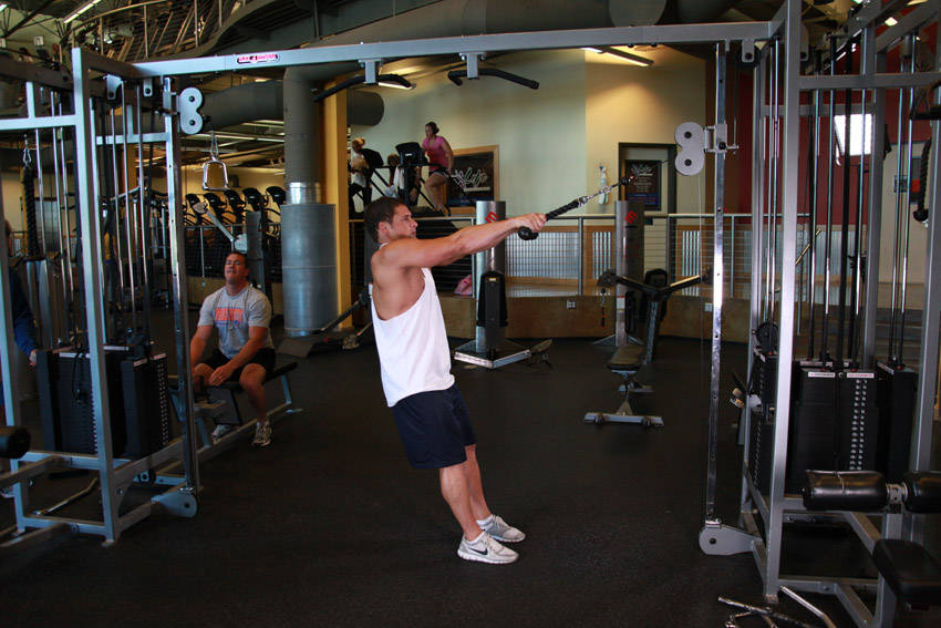 Cable Rope Rear-Delt Rows demonstration