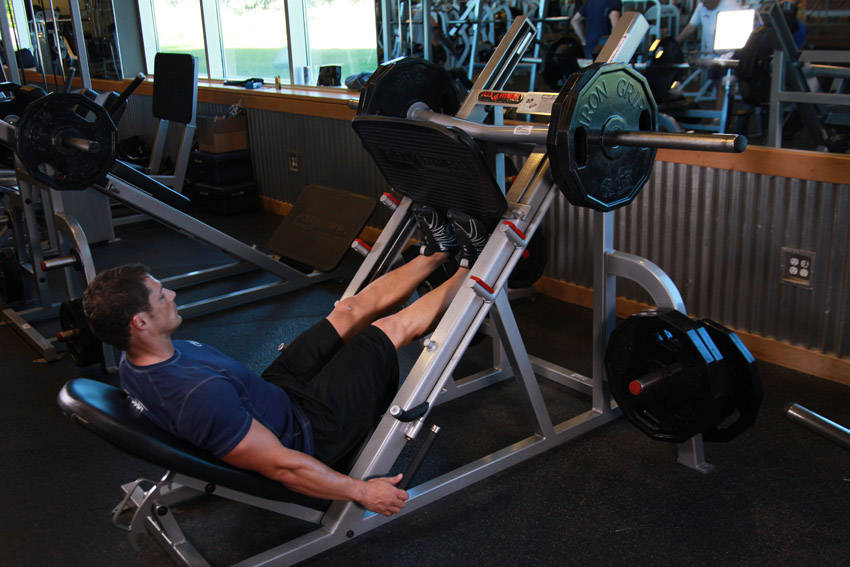 Calf Press On The Leg Press Machine demonstration