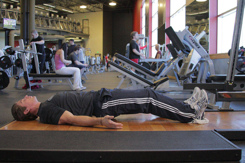 Platform Hamstring Slides demonstration