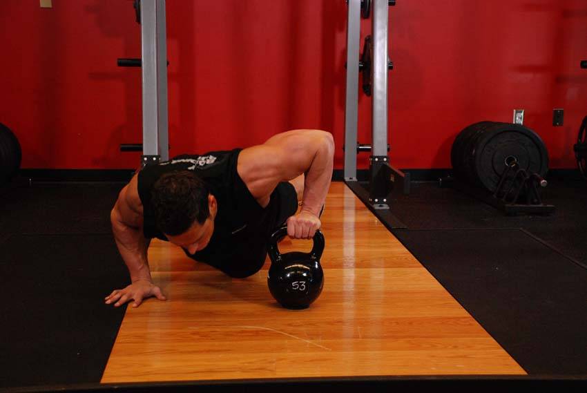 Plyo Kettlebell Pushups demonstration