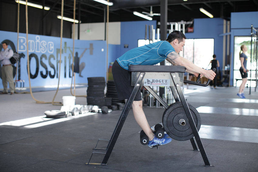 Reverse Hyperextension demonstration