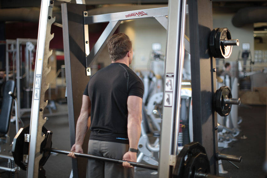 Smith Machine Behind the Back Shrug demonstration