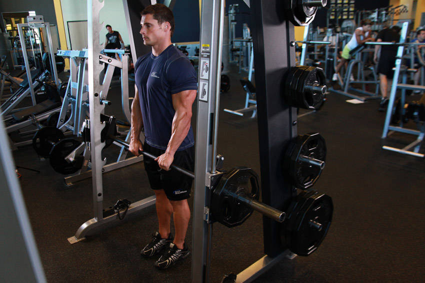 Smith Machine Upright Row demonstration