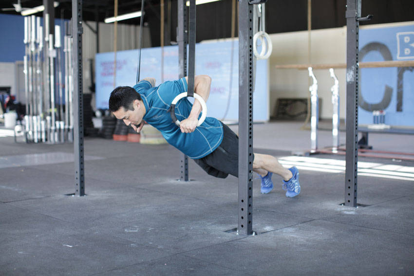 Suspended Push-Up demonstration